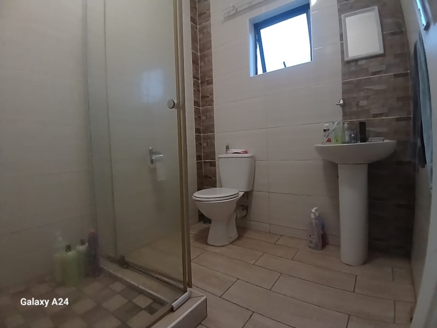 3 Bedroom Property for Sale in Graceland Eastern Cape